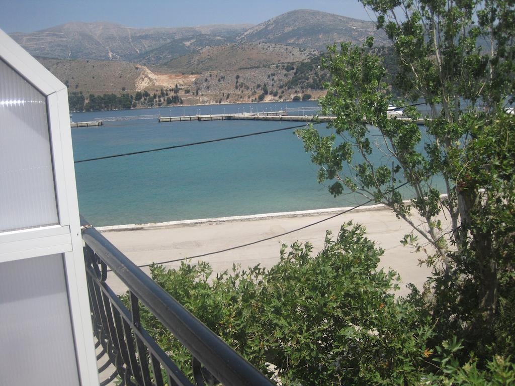 Marina Studios II Argostoli  Pokoj fotografie